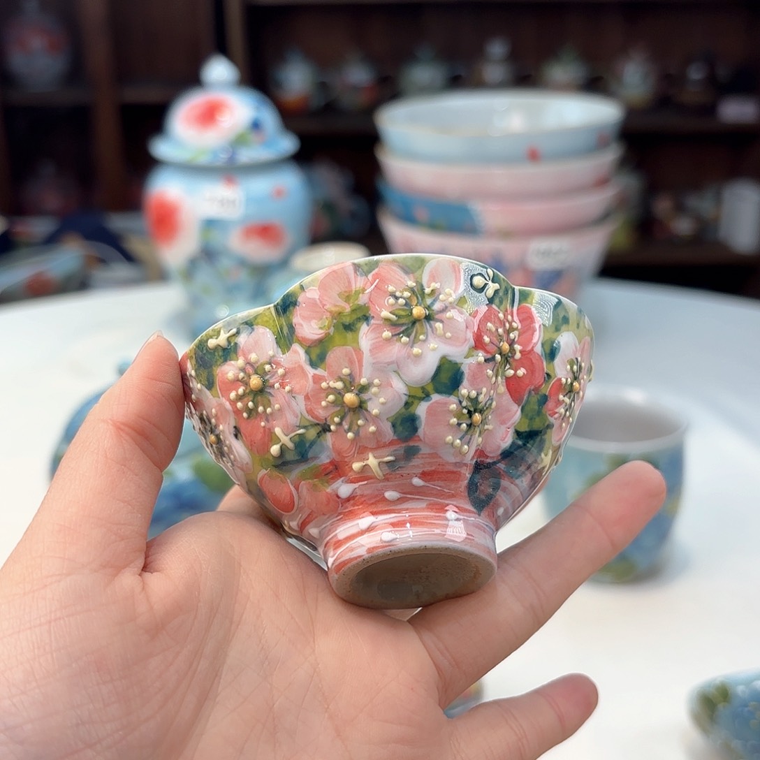 瓷片兔兔好可爱啊我