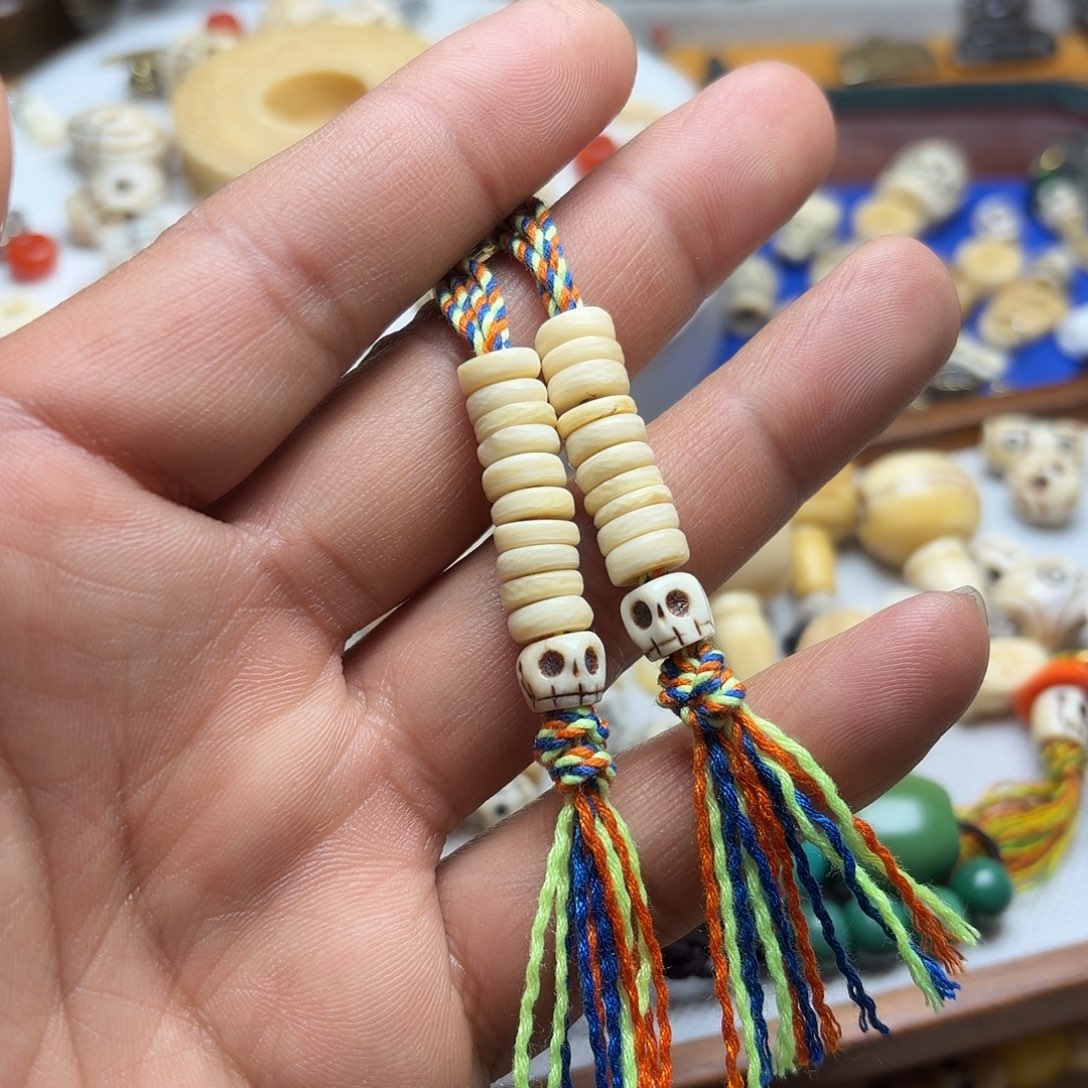 Q***.恭喜发财，扎西德勒！