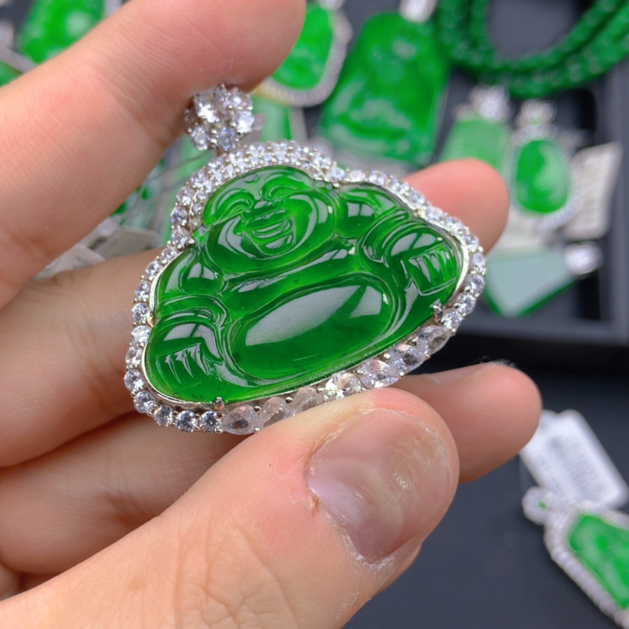 【闪购商品】翡翠颈饰银S925镶嵌111111111