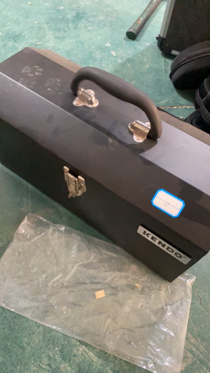 D款工具箱五金工具