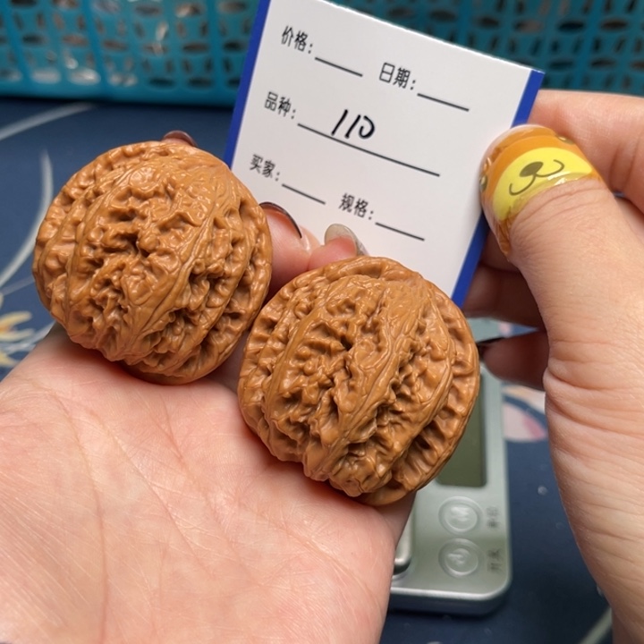 文玩核桃把件粗筋42