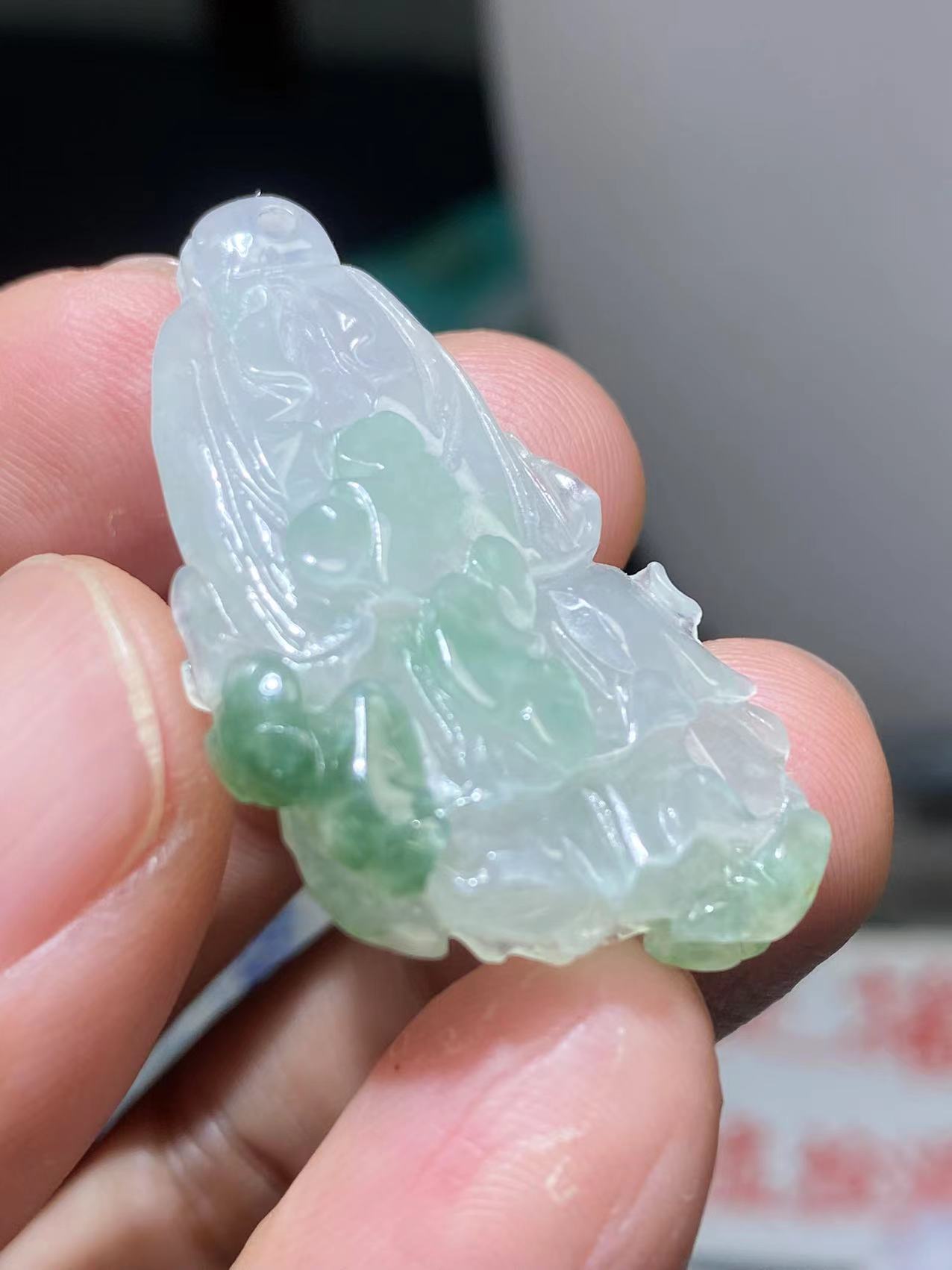 天然翡翠a货细糯化起冰飘绿白菜百财吊坠