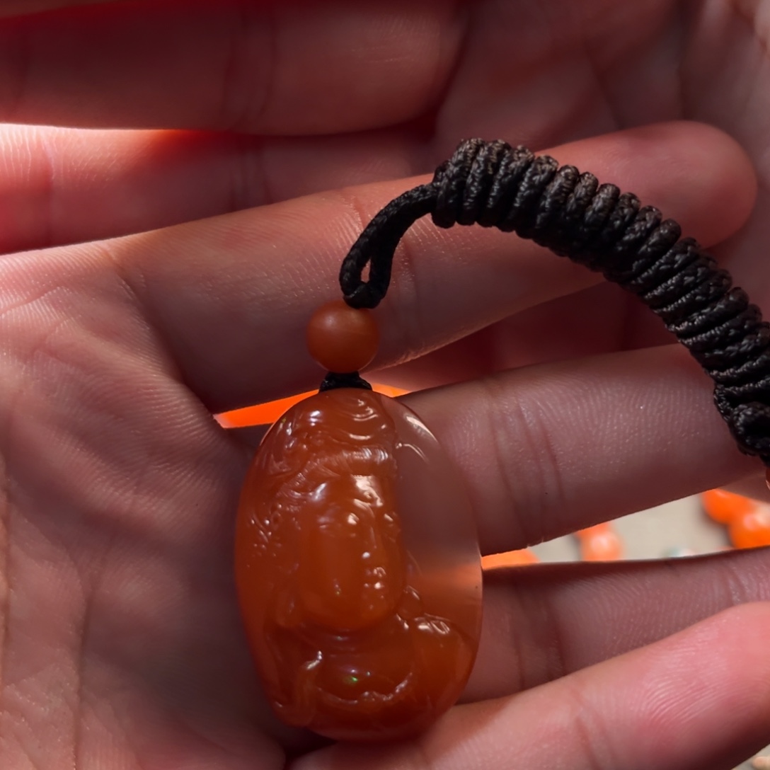 南红玛瑙吊坠(赠链)未镶嵌