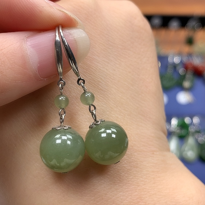 和田玉银S925镶嵌耳饰12左右晴水绿