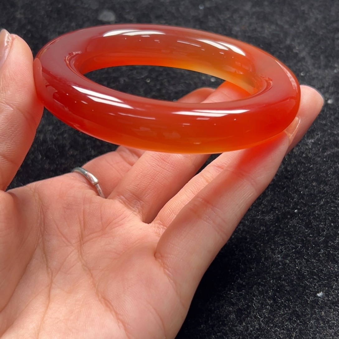 手镯玛瑙/玉髓未镶嵌