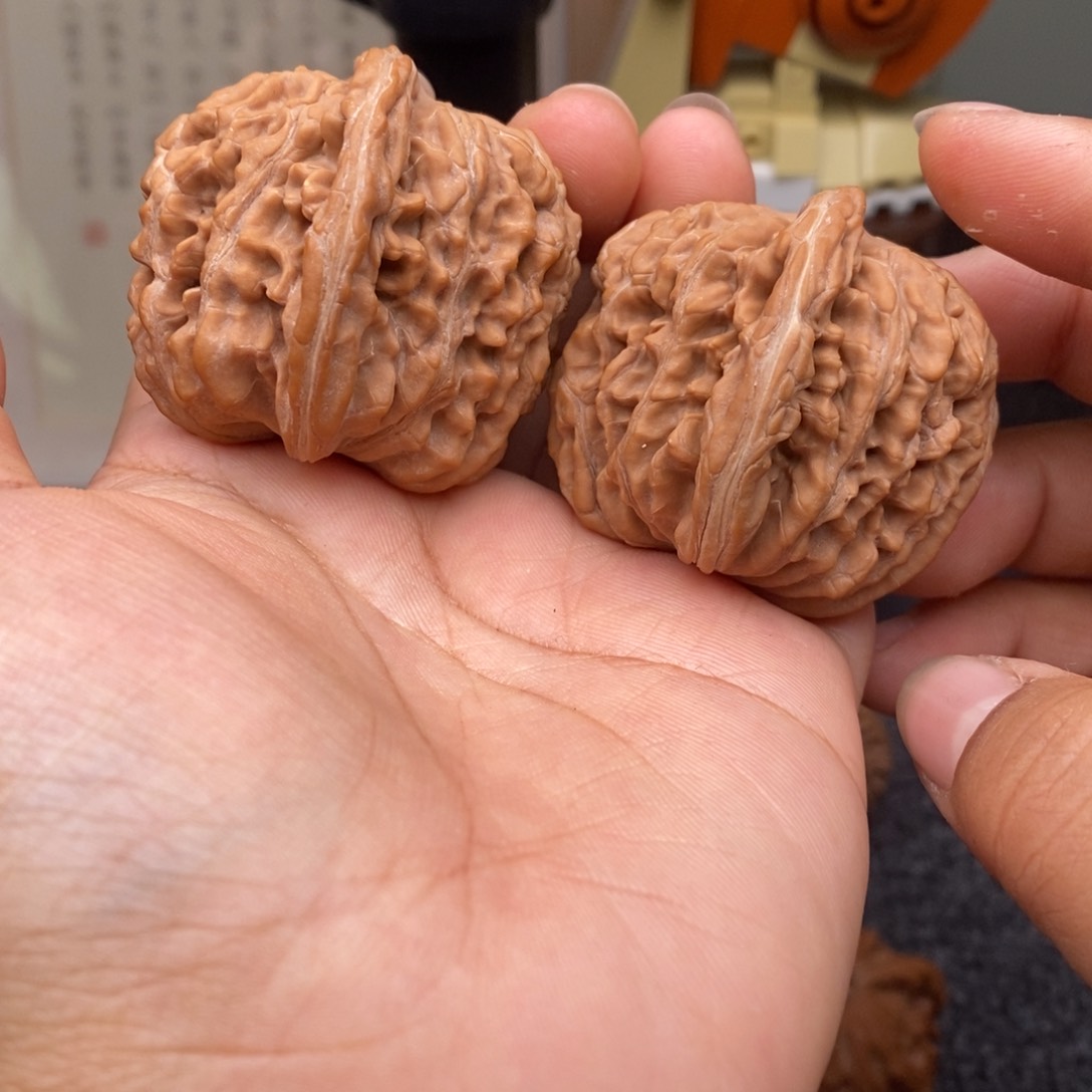 文玩核桃把件43四座楼