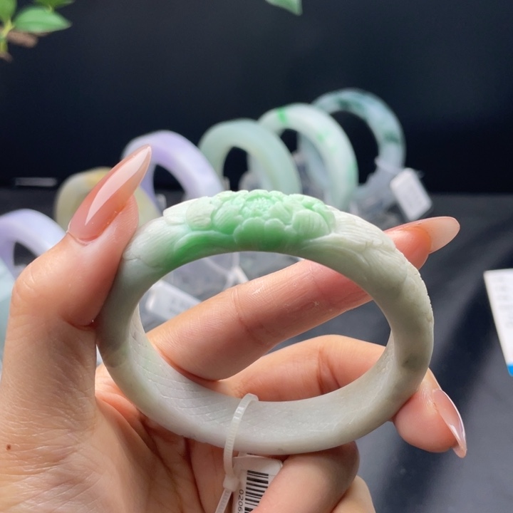 定制翡翠翡翠手镯未镶嵌