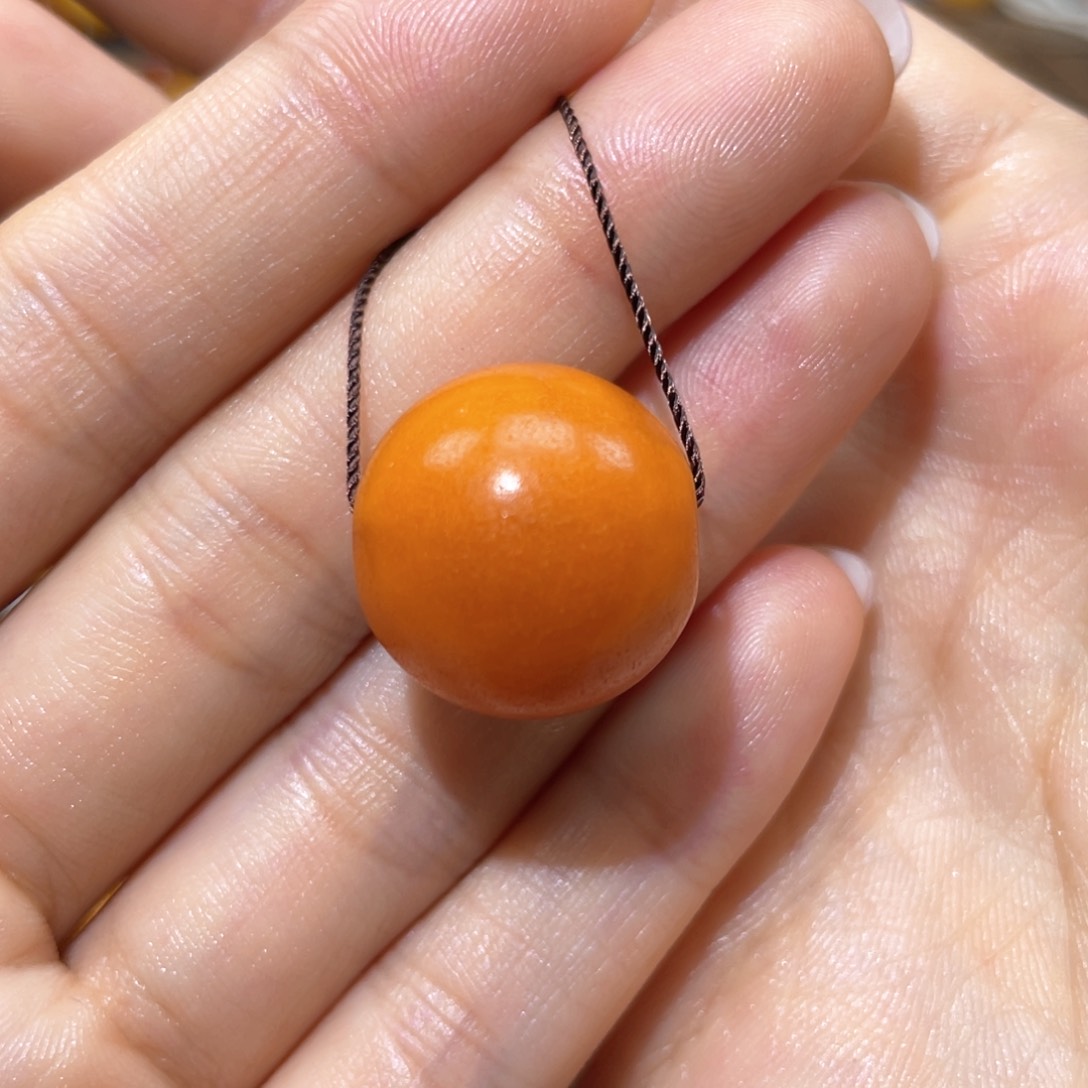 【闪购商品】琥珀裸石未镶嵌珠子