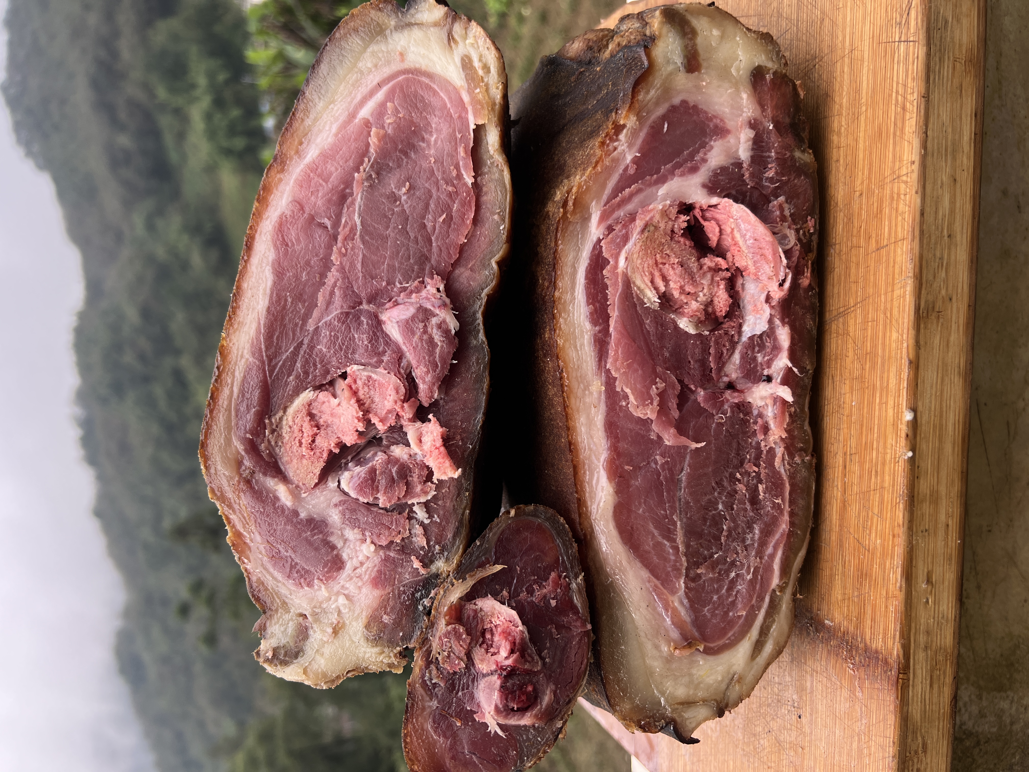 【现场称重】云南昭通农家烟熏猪脚新鲜美味