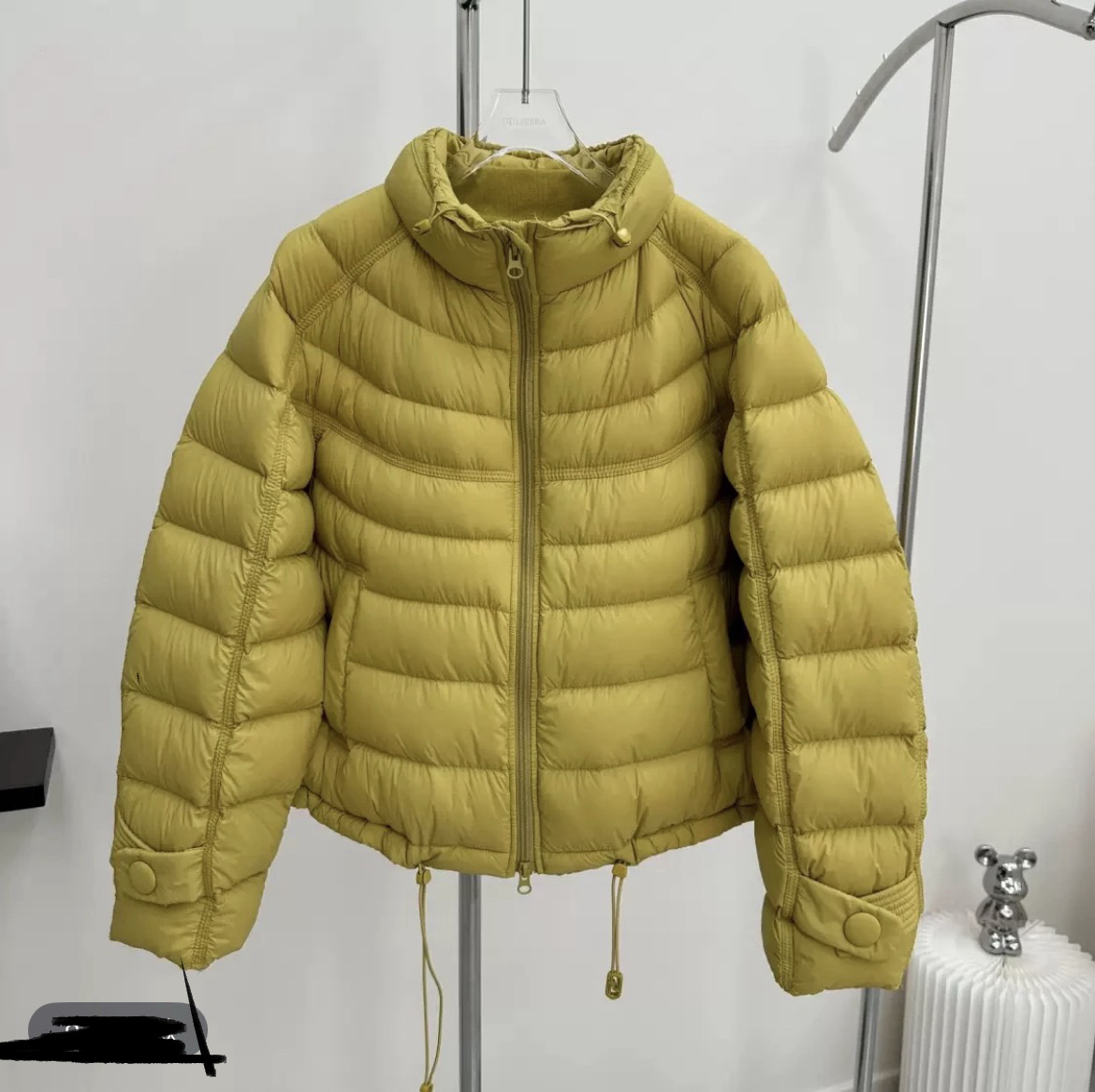 女冬季爆款外套时尚