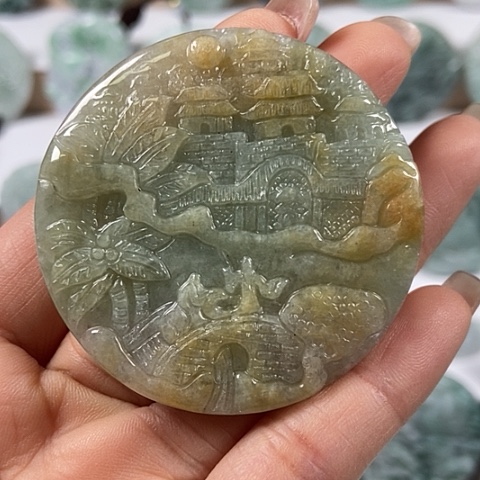 翡翠颈饰未镶嵌山水牌福利