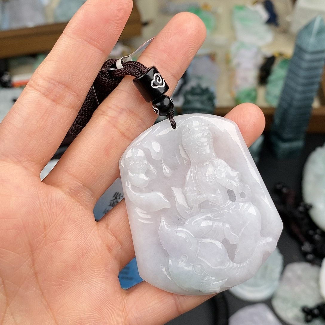 翡翠颈饰未镶嵌一