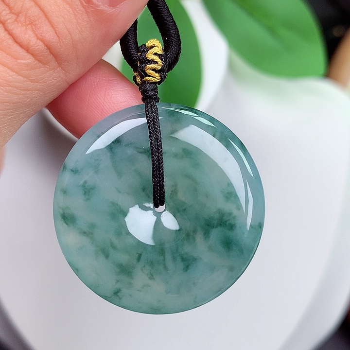 颈饰未镶嵌翡翠平安扣32x5.7mm