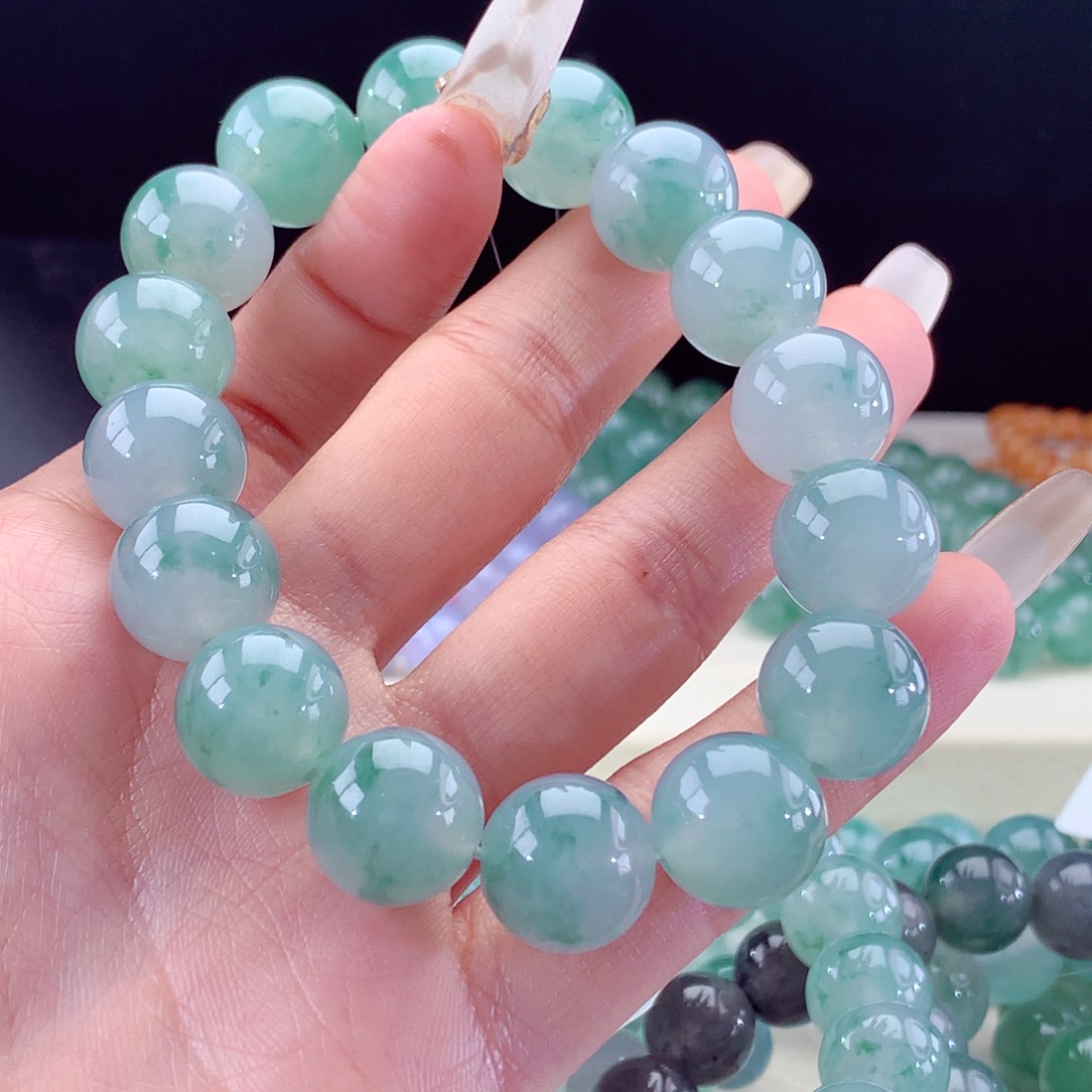 翡翠手链未镶嵌卡13mm