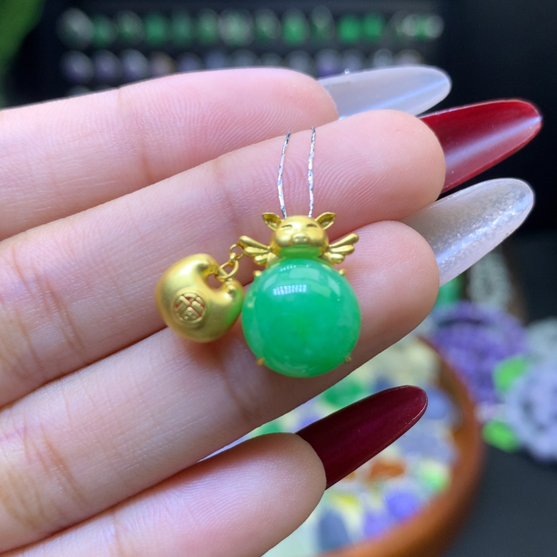 翡翠颈饰18K金镶嵌天然