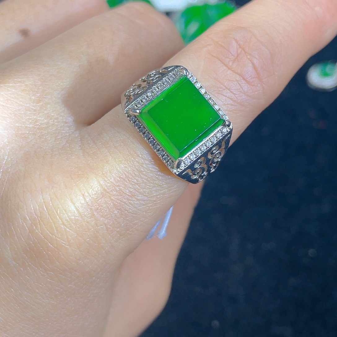 翡翠吊坠(不含链)银S925镶嵌