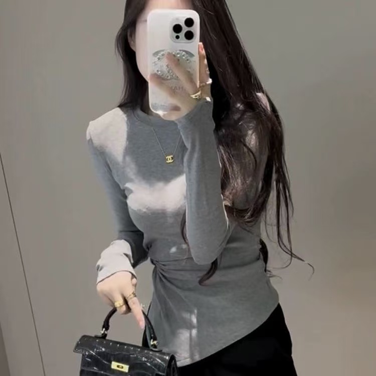 设计感圆领褶皱长袖内搭T恤女2025春季新款不规则修身打底衫上衣