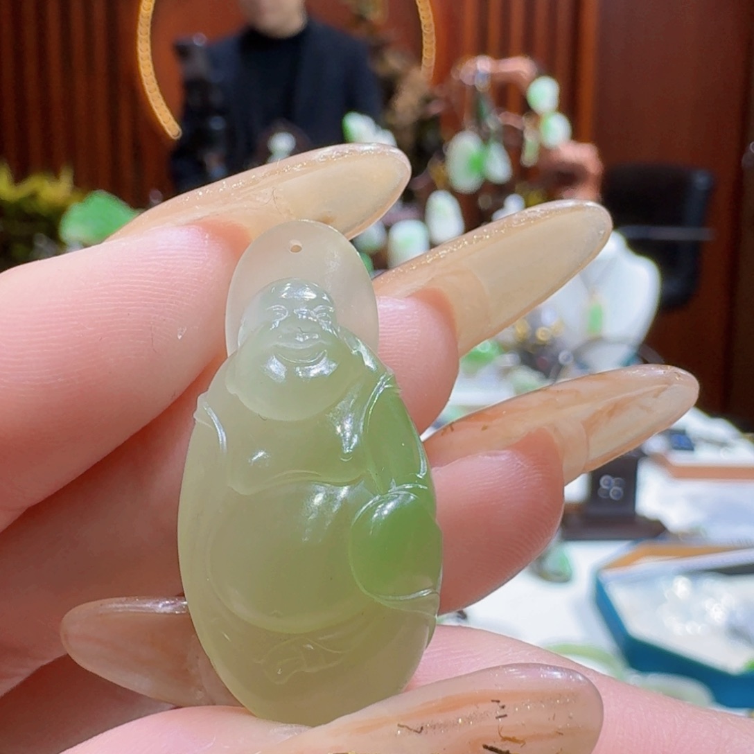 和田玉翠青冰底佛未镶嵌