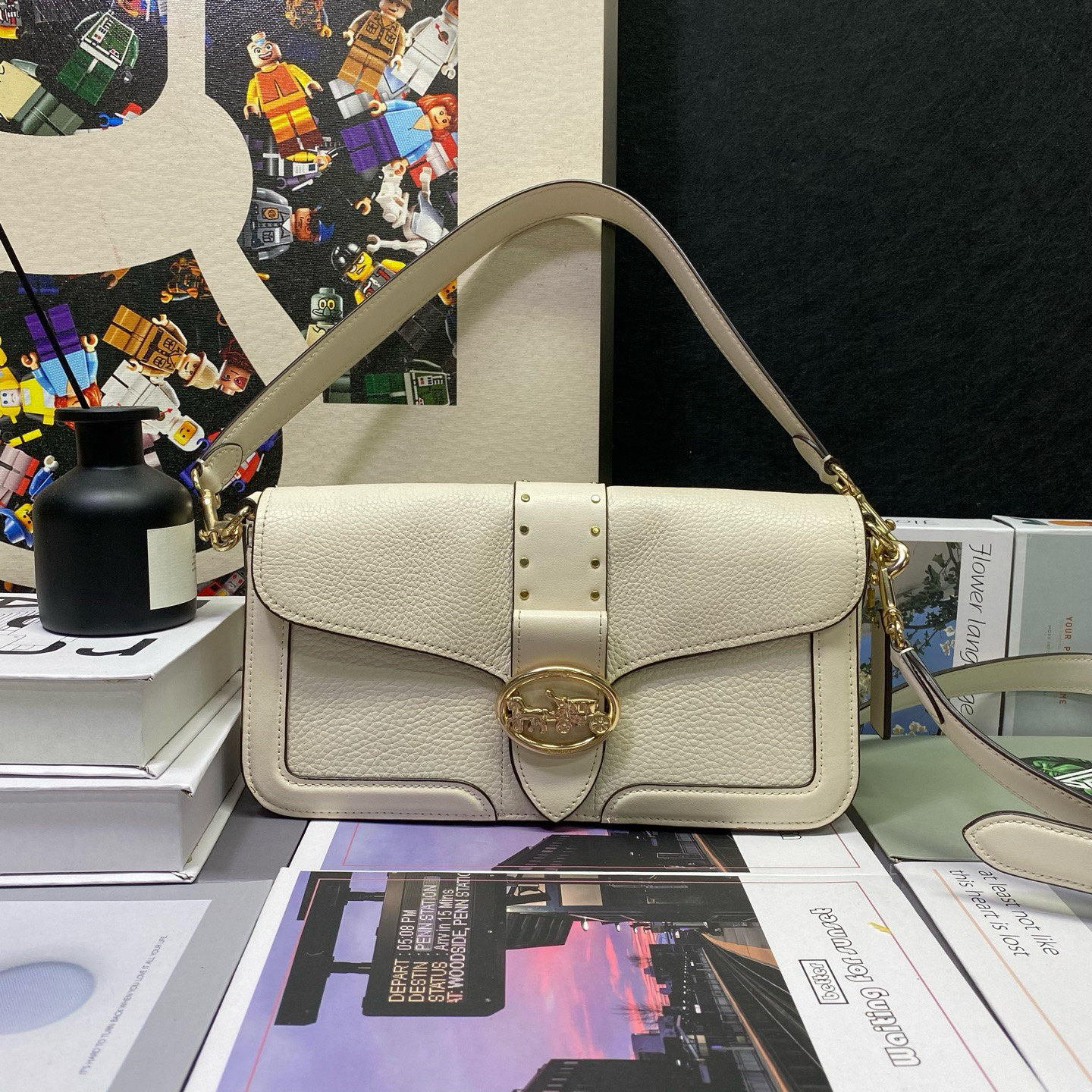 95新 COACH/蔻驰 22562斜挎包26*14