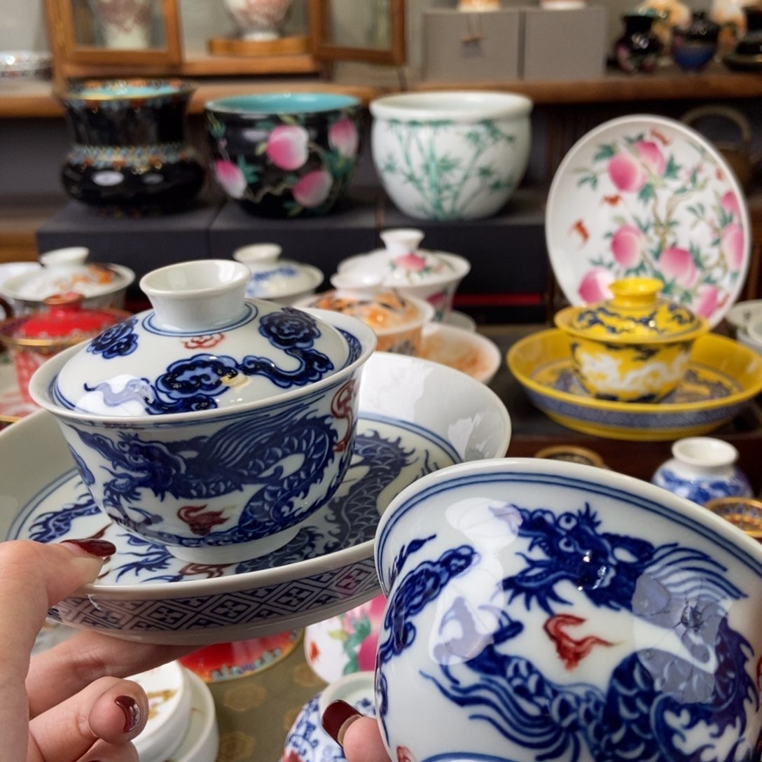 陶瓷艺术家的作品是一种非常感谢