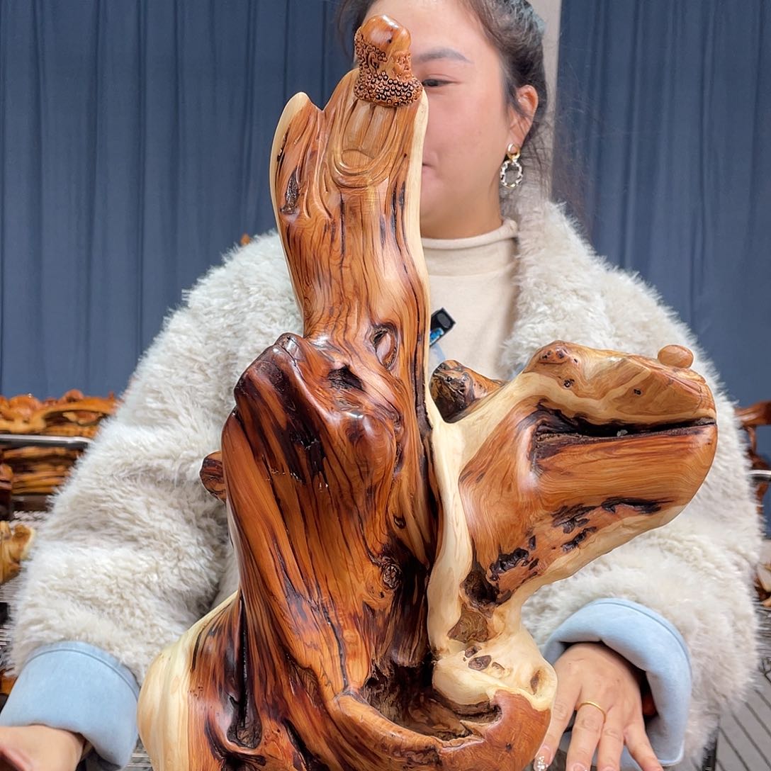 柏木（崖柏）随型艺术根雕