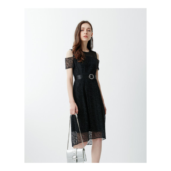 FALEMIG-歌系圆领镂空袖连衣裙EWD322Y04000