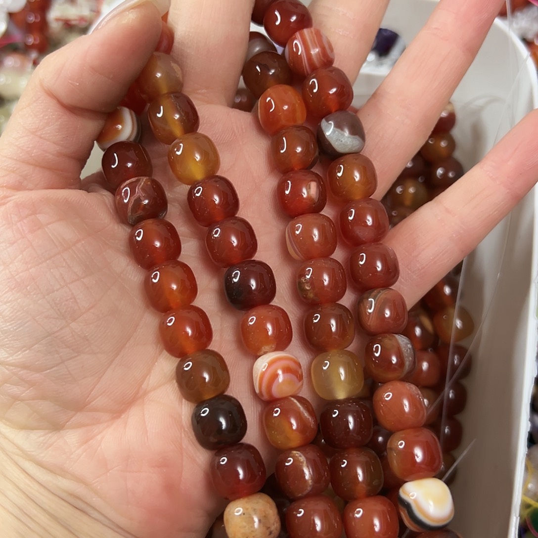 玛瑙/玉髓未镶嵌珠宝半成品，卡10玛瑙老型珠一条