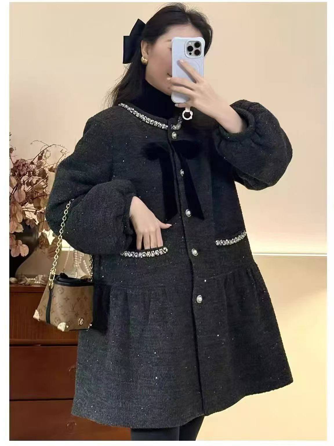韩版秋冬季时尚气质千金风重工蝴蝶结收腰百褶加棉毛呢大衣外套