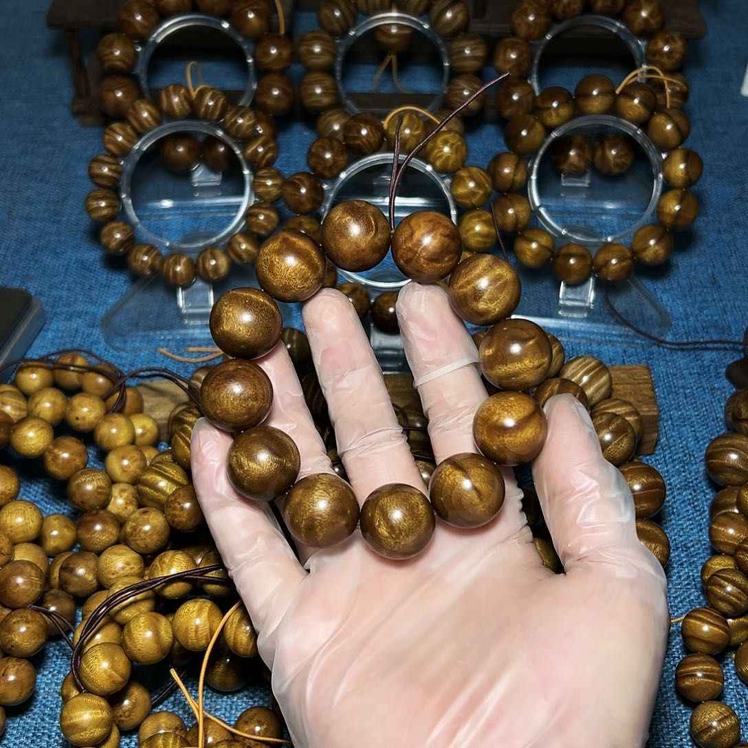 金丝楠福利金丝楠枯木老料闪电2.0