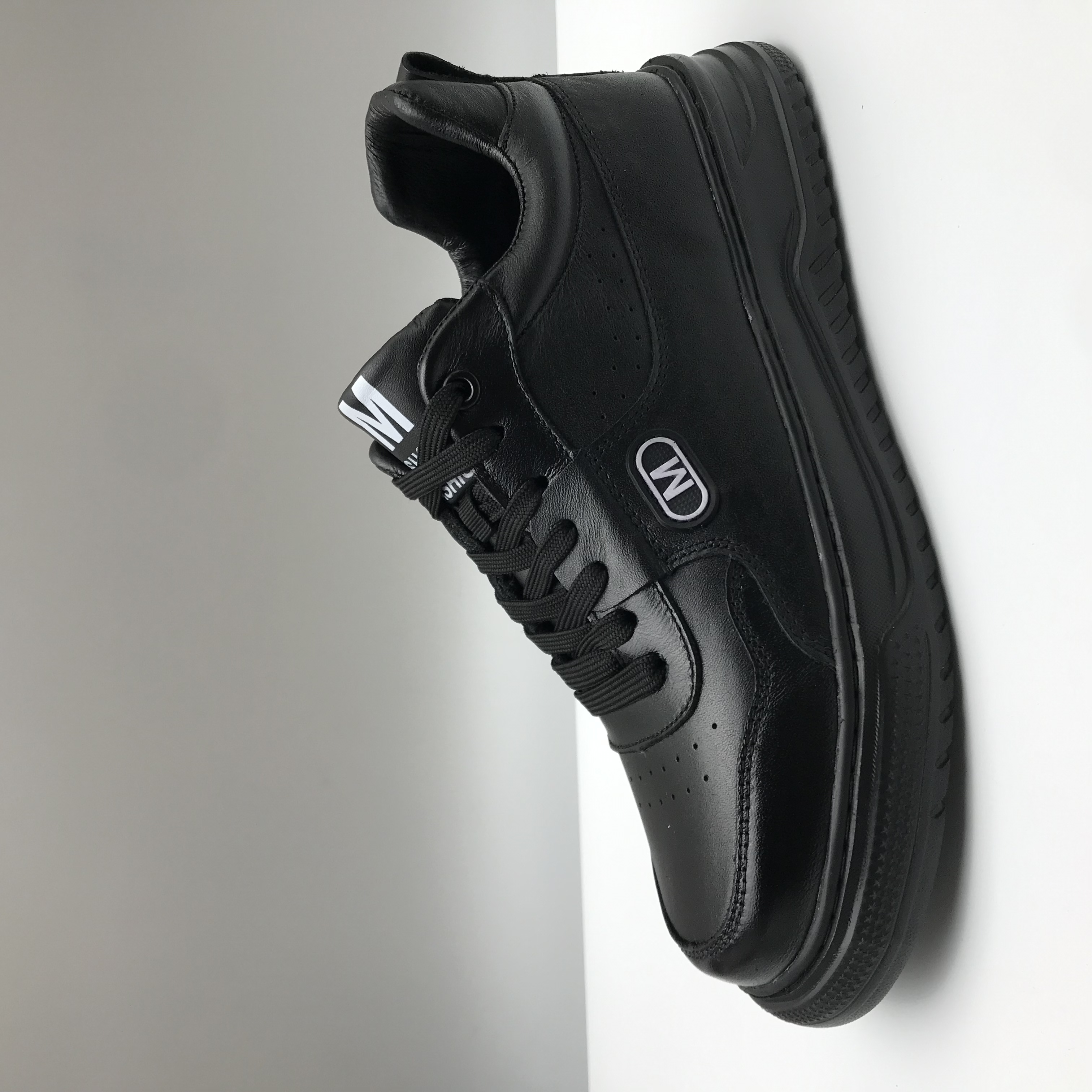 606头层牛皮高帮男鞋真皮牛皮耐磨男鞋软底软面透气