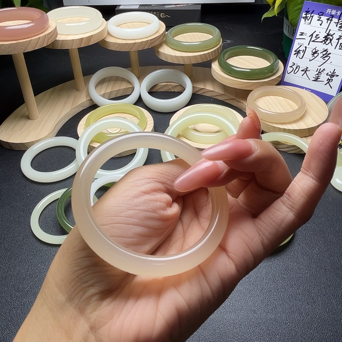 简***）56➕圈口美人条手镯冰藕粉