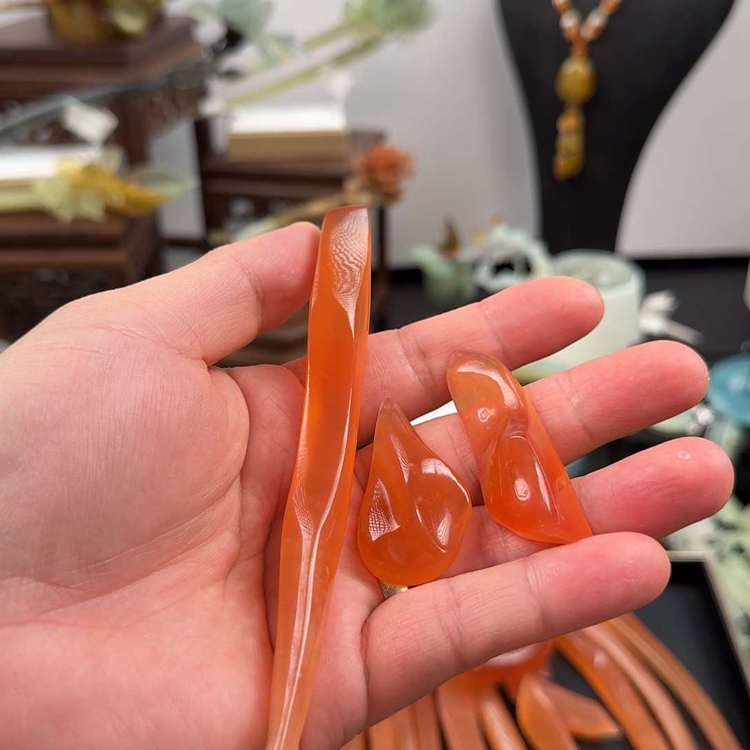 绯***迹蛇纹石玉未镶嵌发饰