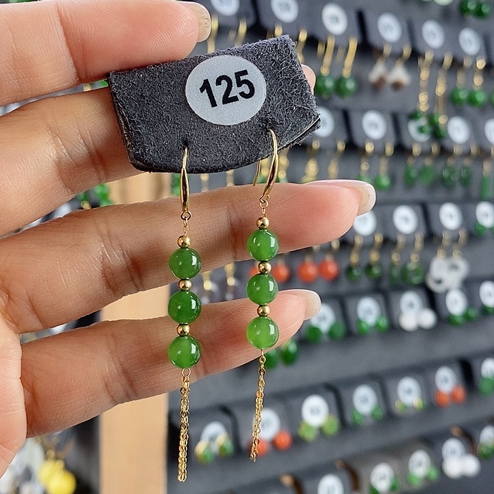 和田玉耳饰18K金镶嵌