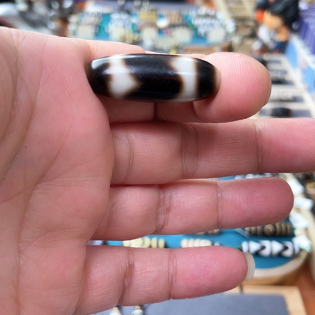 玛瑙/玉髓颈饰未镶嵌清**仁