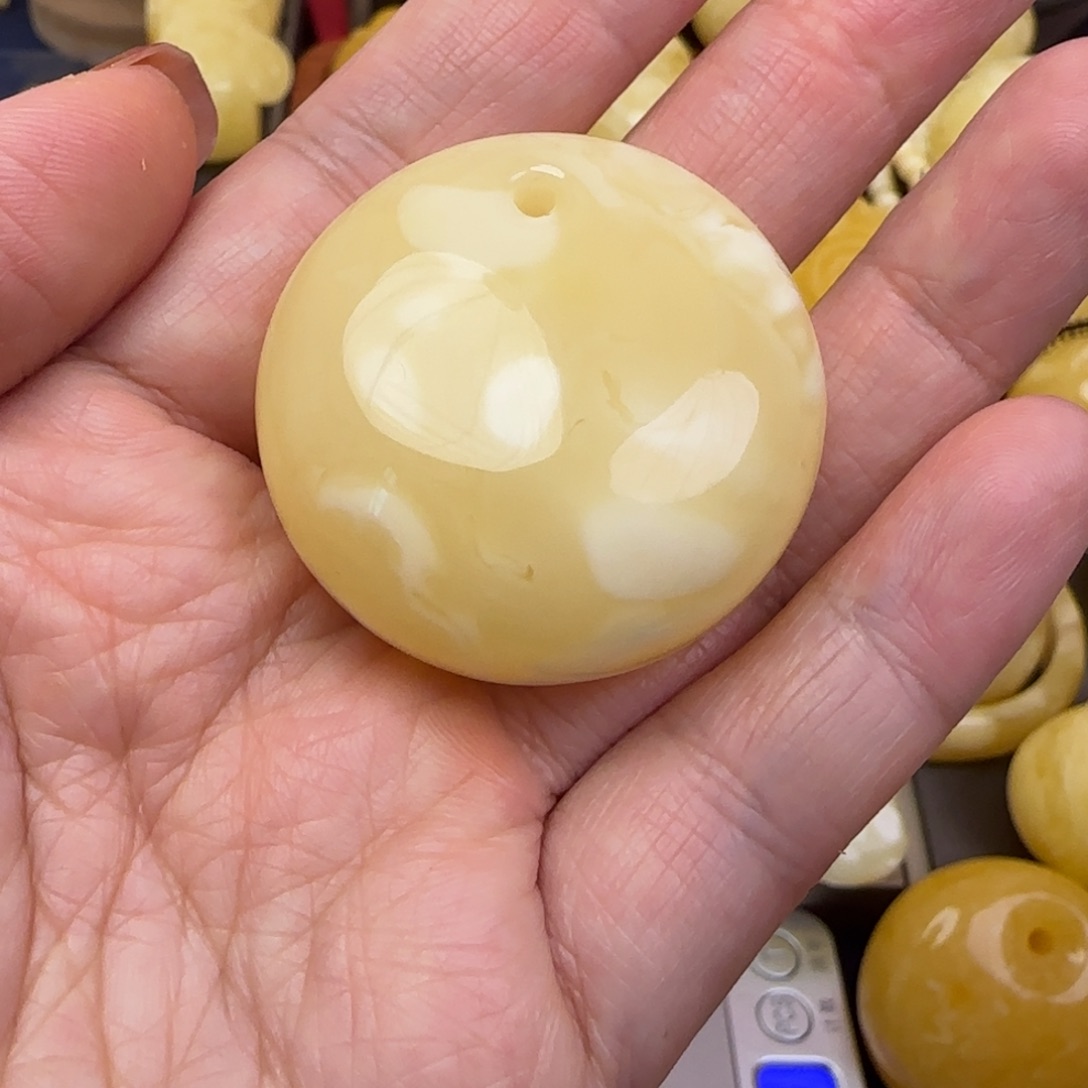 蜜蜡颈饰未镶嵌天然蜜蜡