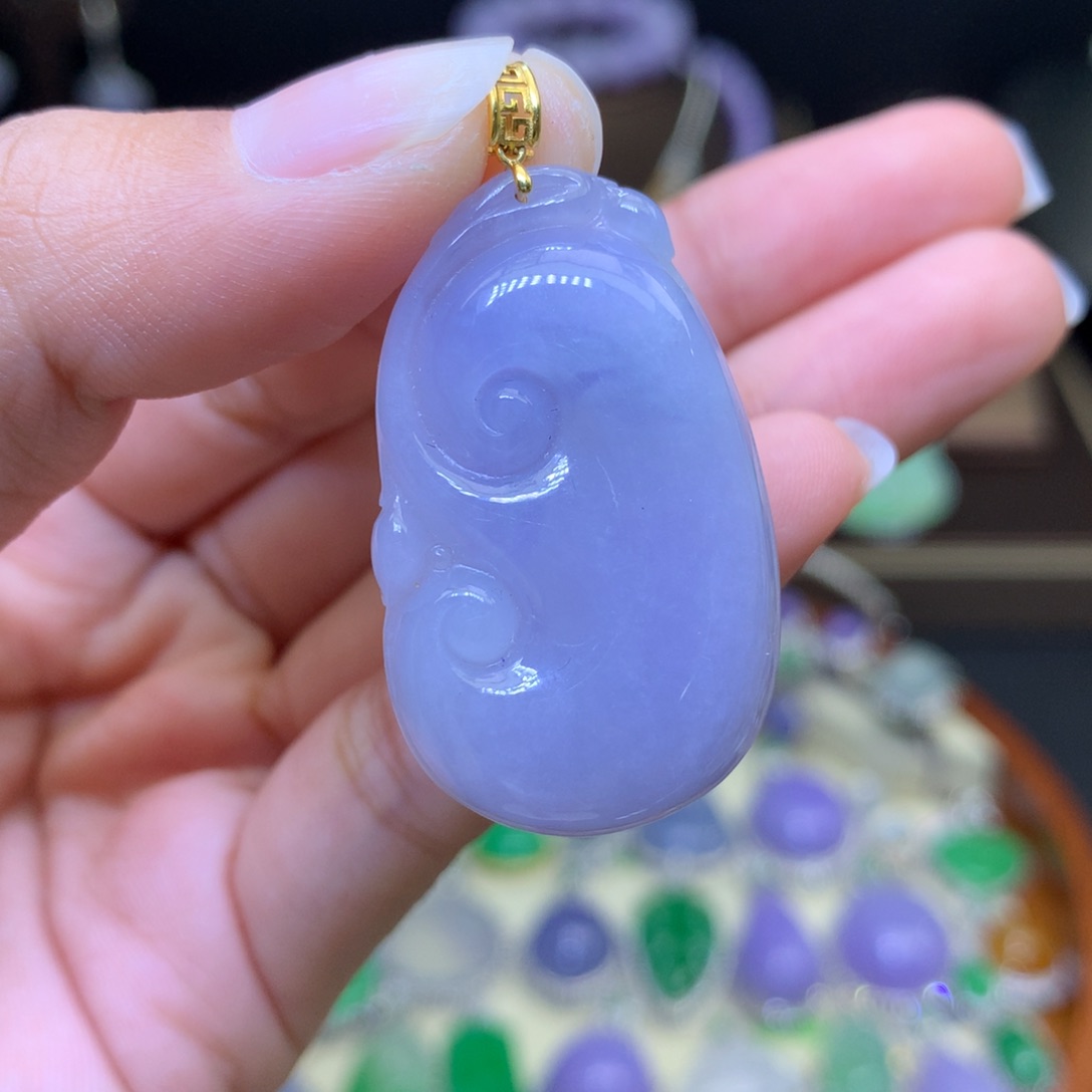 翡翠颈饰18K金镶嵌天然