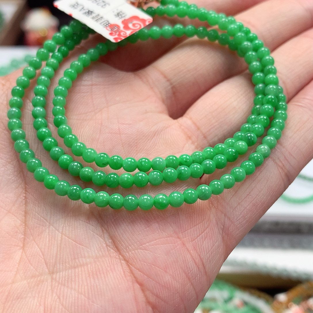 翡翠手链未镶嵌翡翠