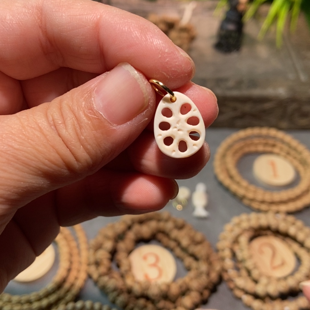 柏香籽/百香籽吊坠