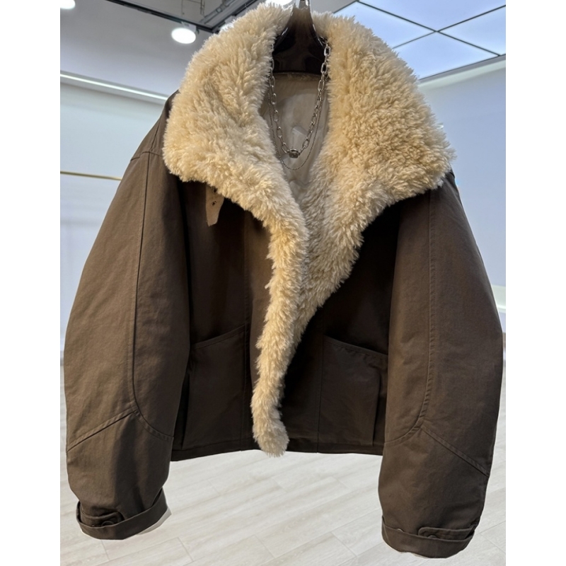 今年流行超好看毛茸茸夹棉派克服女小个子休闲宽松保暖夹棉短外套