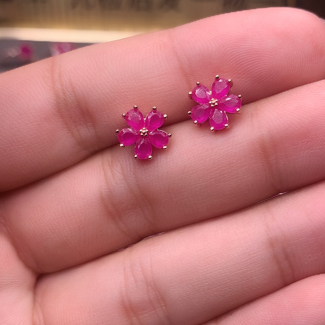 红宝石耳饰银S925镶嵌