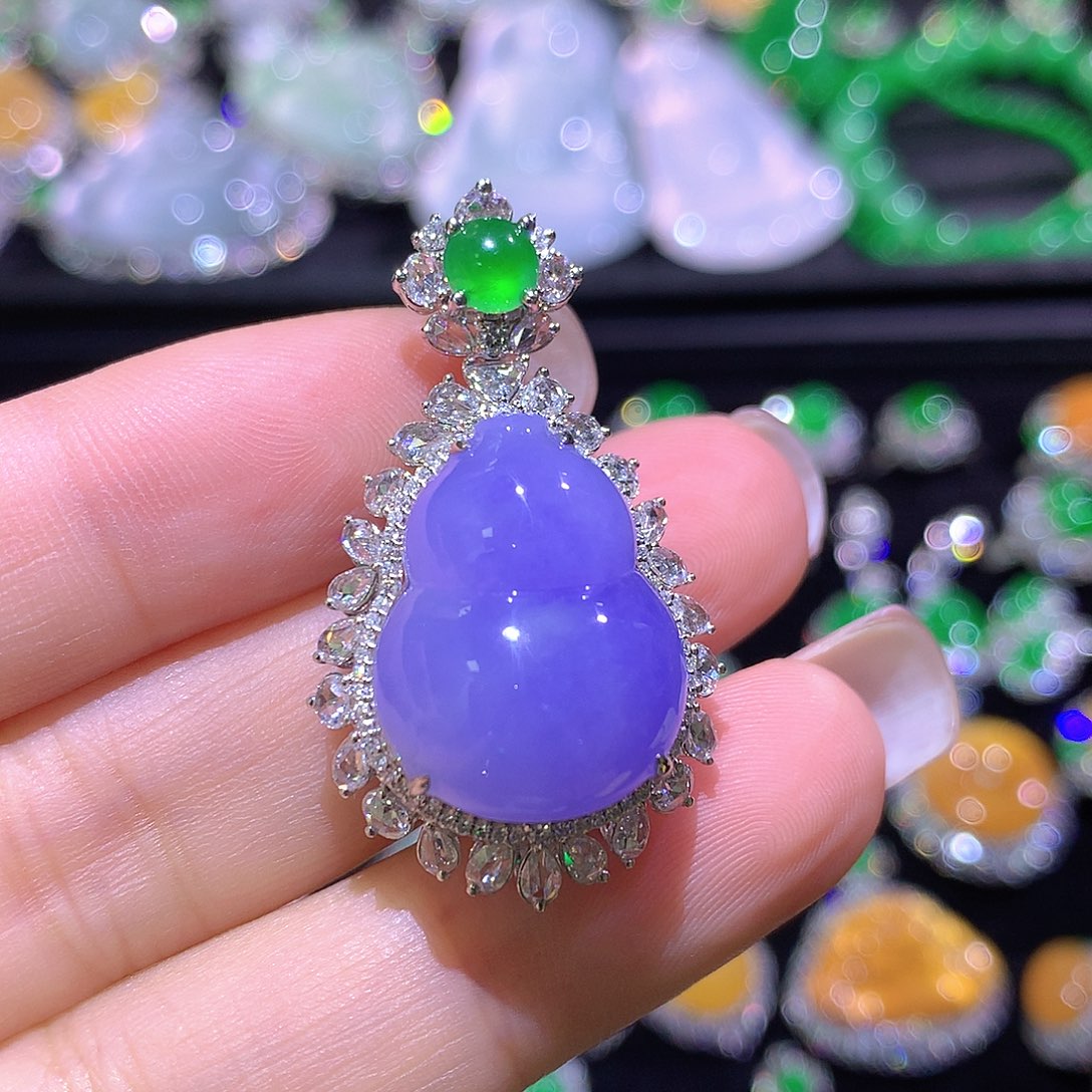 翡翠18K金镶嵌颈饰高冰紫罗兰葫芦吊坠