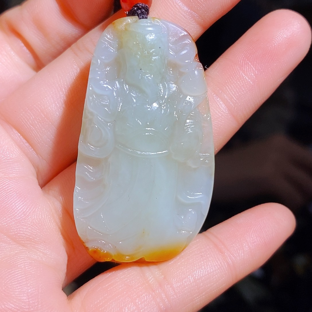 和田玉颈饰未镶嵌