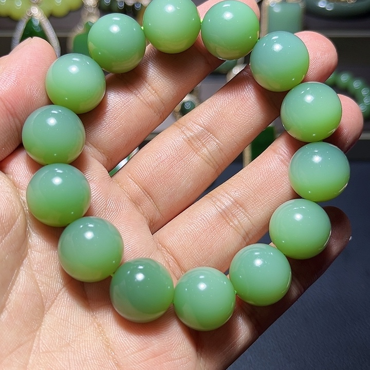 和田玉手链未镶嵌为****、