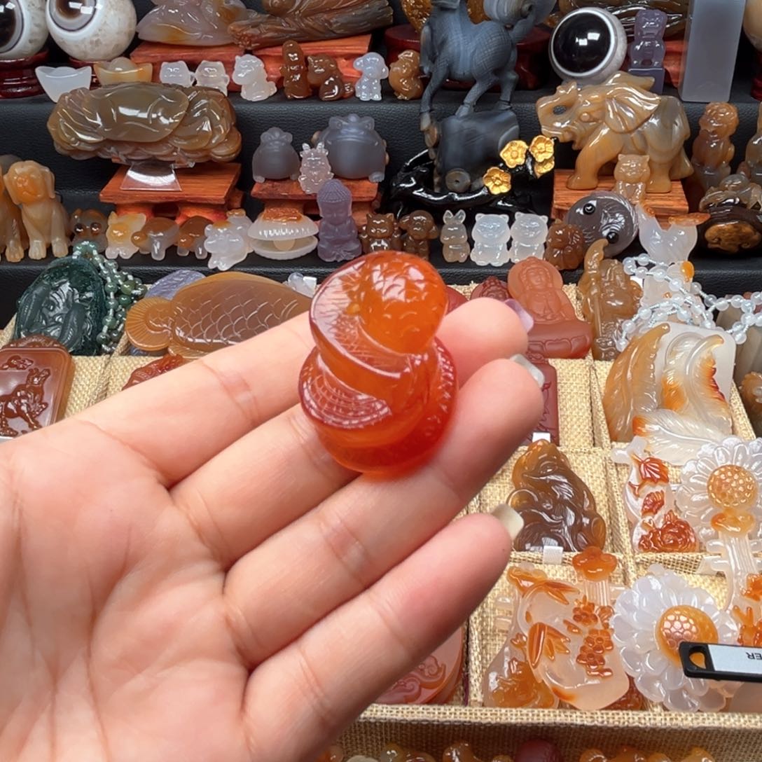玛瑙/玉髓颈饰合金