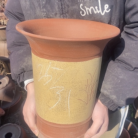 紫砂中国宜兴紫砂花盆，