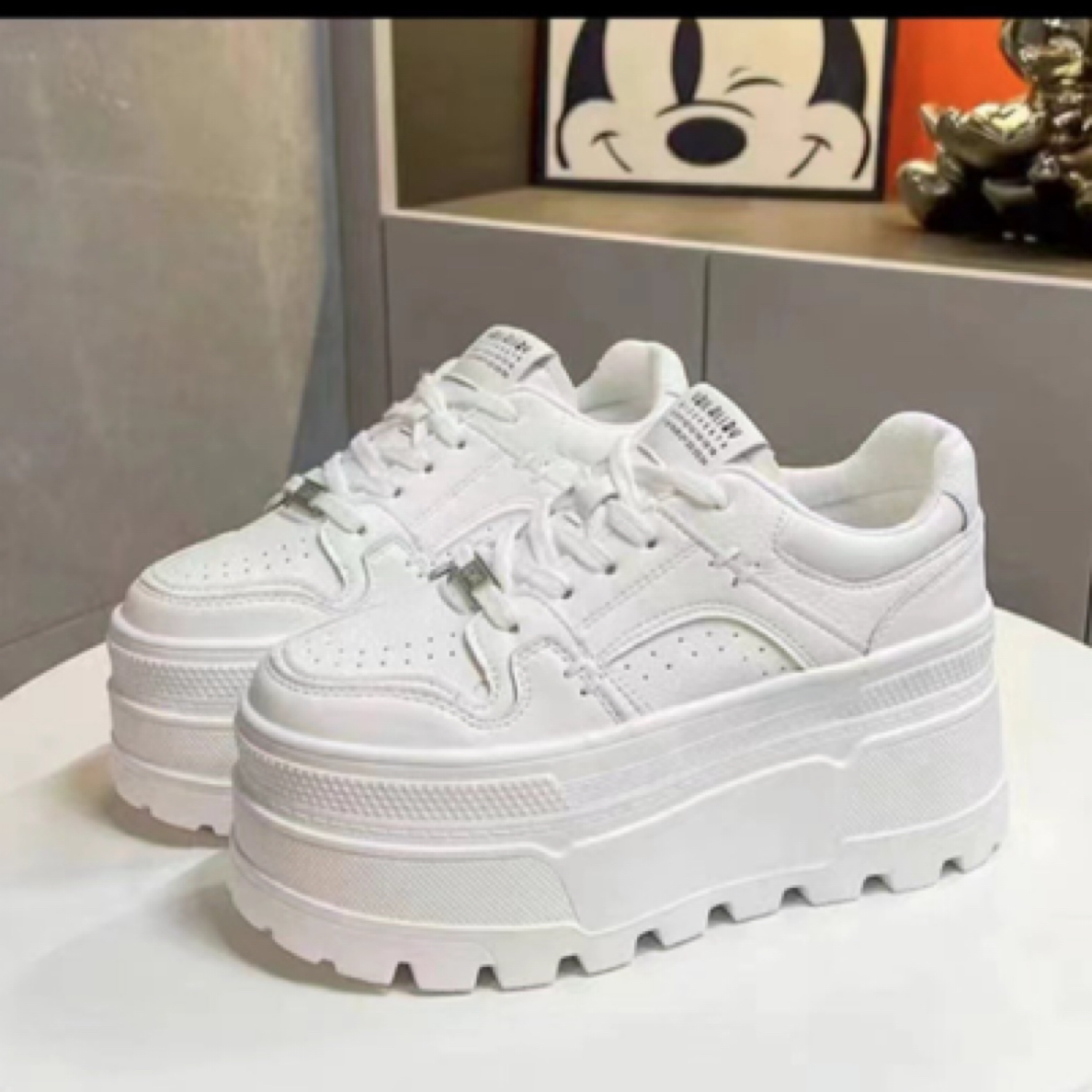 主播推荐2025年小白鞋厚底百搭增高松糕鞋时尚休闲鞋子807