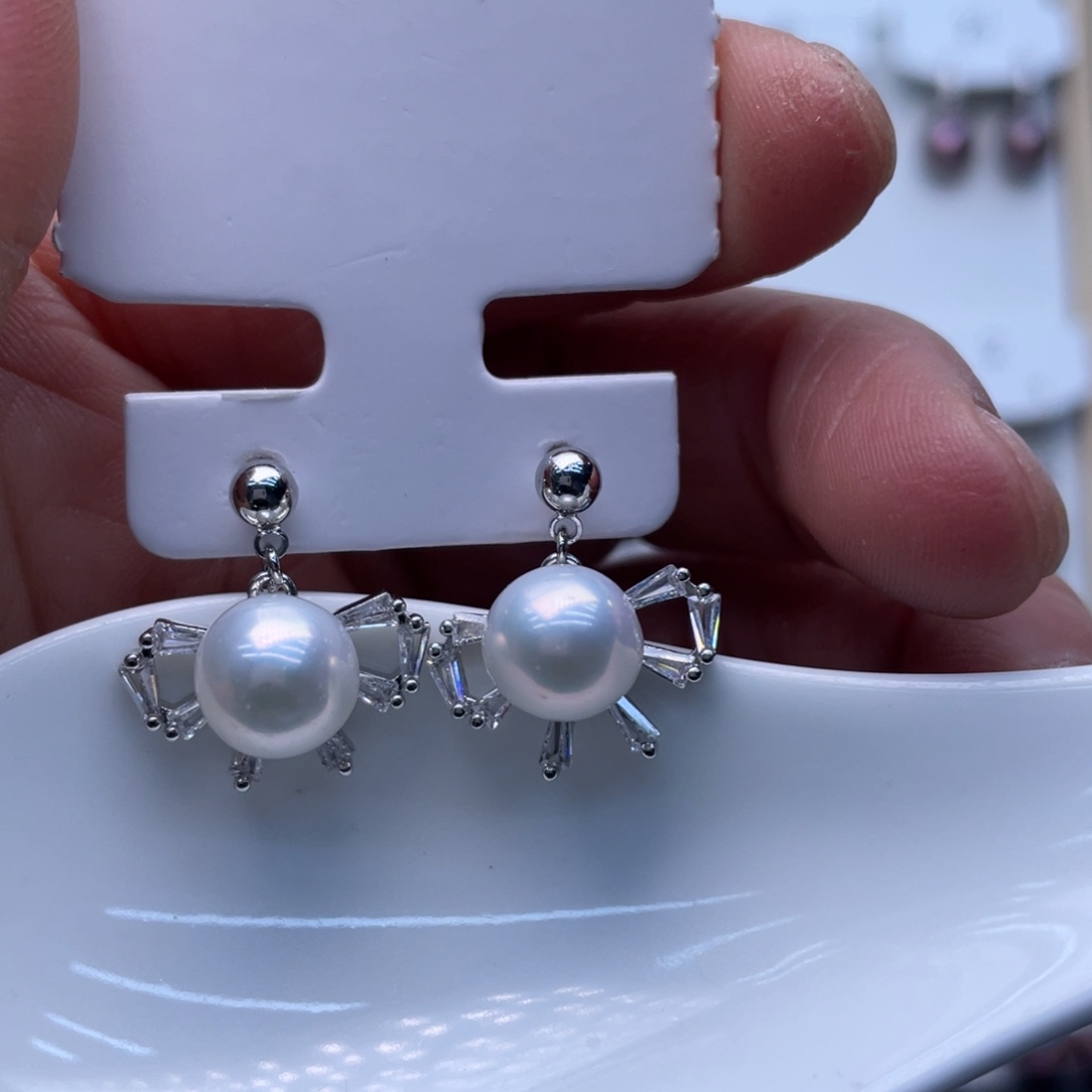 耳饰未镶嵌淡水珍珠