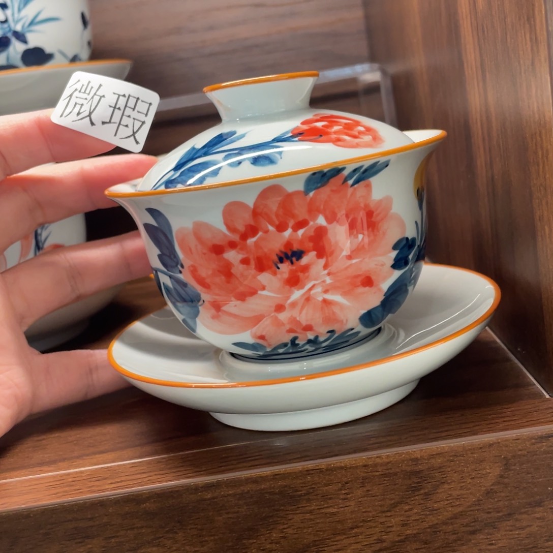 釉下手绘茶具微瑕