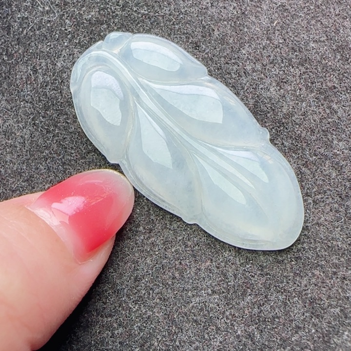 翡翠未镶嵌颈饰天然A货96