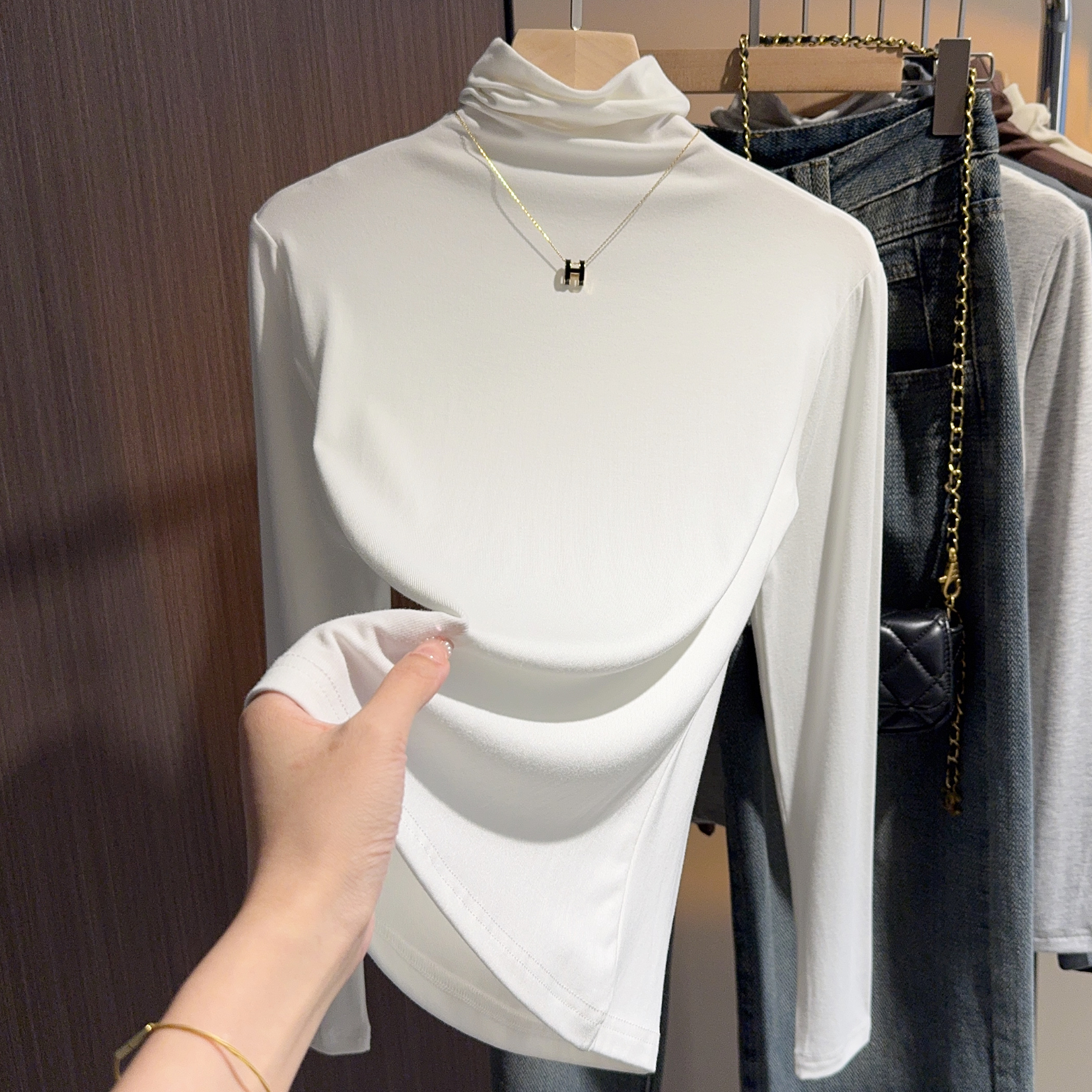 白色高领打底衫女内搭秋冬2025新款长袖洋气时尚堆堆领针织衫上衣